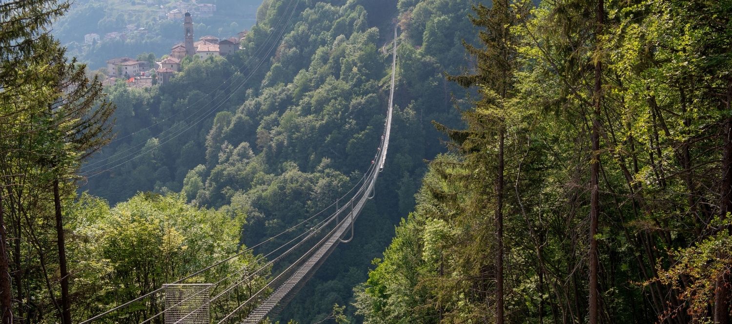 Andorra estrenará en breve el puente tibetano más largo de Europa